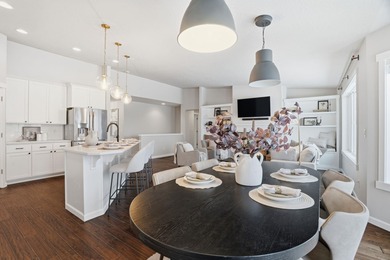 Freshly updated with new interior paint and refinished hardwood on Eagle Ridge Golf Course in Washington - for sale on GolfHomes.com, golf home, golf lot