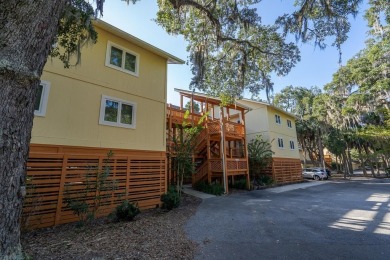 Custom, designer furnished upper-level villa with 2 Bedrooms, 2 on The Plantation Course At Edisto in South Carolina - for sale on GolfHomes.com, golf home, golf lot