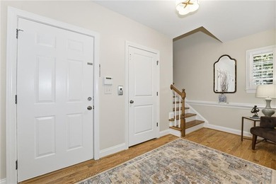 Located in the desirable Overlook at Marietta Country Club on Marietta Country Club in Georgia - for sale on GolfHomes.com, golf home, golf lot