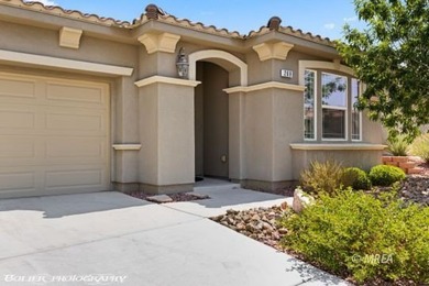 Welcome to this exceptional 3-bedroom, 2.5-bath home offering 1 on The Oasis Golf Club in Nevada - for sale on GolfHomes.com, golf home, golf lot