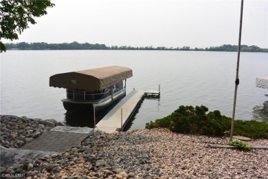 Take a look at this lake home across from Oakdale Country Club on Oakdale Country Club in Minnesota - for sale on GolfHomes.com, golf home, golf lot