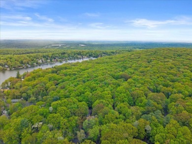 8-Bedroom Showstopper in LAKE HARMONY ESTATES!

Welcome to your on Split Rock Resort and Country Club in Pennsylvania - for sale on GolfHomes.com, golf home, golf lot