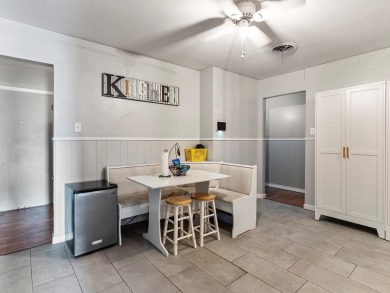 Charming 3 bed, 2 bath home situated on a spacious corner lot on Andrews County Golf Course in Texas - for sale on GolfHomes.com, golf home, golf lot