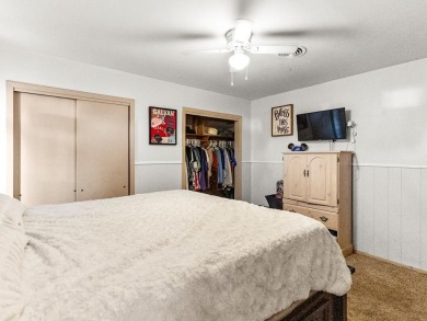 Charming 3 bed, 2 bath home situated on a spacious corner lot on Andrews County Golf Course in Texas - for sale on GolfHomes.com, golf home, golf lot