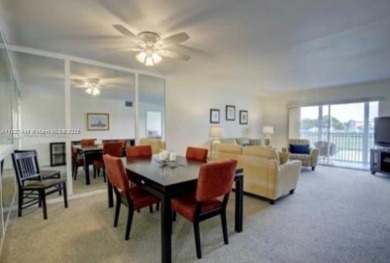 UPDATED 2 BEDS & 2 BATHS UPDATED UNIT IN CENTURY VILLAGE.  WILL on Flamingo Lakes Country Club in Florida - for sale on GolfHomes.com, golf home, golf lot
