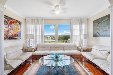 Welcome to a serene 55+ Bonaire Village getaway in Delray Beach! on Marina Lakes Golf Course in Florida - for sale on GolfHomes.com, golf home, golf lot