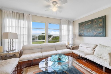 Welcome to a serene 55+ Bonaire Village getaway in Delray Beach! on Marina Lakes Golf Course in Florida - for sale on GolfHomes.com, golf home, golf lot