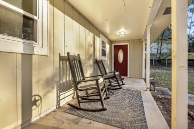 Nestled in a quiet cul-de-sac, this gem boasts 3 br 2ba with the on Rayburn Country Club in Texas - for sale on GolfHomes.com, golf home, golf lot