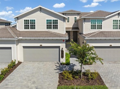 Live Where You Play! This gorgeous 2nd floor coach home in the on Myakka Pines Golf Club in Florida - for sale on GolfHomes.com, golf home, golf lot