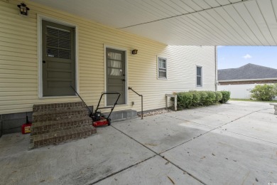Welcome to 917 9th Avenue S, a spacious 4-bedroom, 3-bathroom on Possum Trot Golf Course in South Carolina - for sale on GolfHomes.com, golf home, golf lot