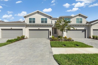 Live Where You Play! This gorgeous 2nd floor coach home in the on Myakka Pines Golf Club in Florida - for sale on GolfHomes.com, golf home, golf lot