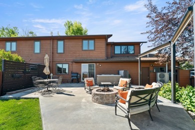 Golf Course Living in the Heart of Helena! Welcome to this on Bill Roberts Municipal Golf Course in Montana - for sale on GolfHomes.com, golf home, golf lot