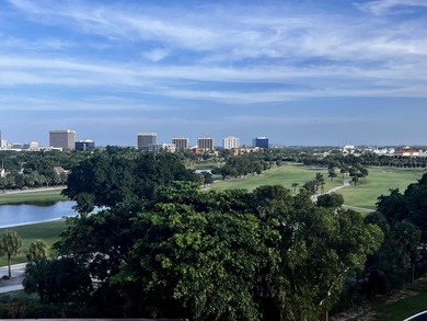 Recently updated bright corner unit in the Lands of the on The President Country Club in Florida - for sale on GolfHomes.com, golf home, golf lot
