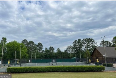 Luxury living in a premier community! This 1.086-acre lot in on Canongate At Healy Point Country Club in Georgia - for sale on GolfHomes.com, golf home, golf lot