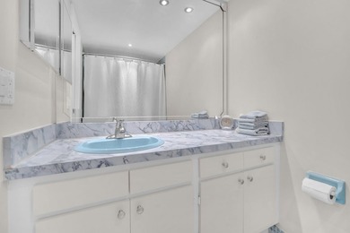 Prime Palm Aire location! Spacious 2BR/2BA residence offering on  in Florida - for sale on GolfHomes.com, golf home, golf lot