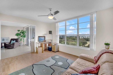 Prime Palm Aire location! Spacious 2BR/2BA residence offering on  in Florida - for sale on GolfHomes.com, golf home, golf lot