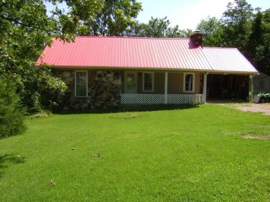 A GREAT FAMILY HOME, A MUST SEE AND ITS PRICED TO SELL !! Nice on The Course At Turkey Mountain in Arkansas - for sale on GolfHomes.com, golf home, golf lot