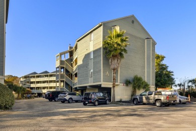 This 2 BR/2 BR 1st floor unit at Golf Glenn Villas is located on Beachwood Golf Club in South Carolina - for sale on GolfHomes.com, golf home, golf lot