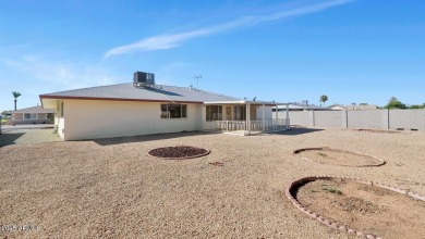 Calling all flippers, investors, and visionaries! This 3-bedroom on Sun City Lakes West and East in Arizona - for sale on GolfHomes.com, golf home, golf lot