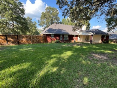 This lovely, one-owner, custom-built home is ready for its next on Northwood Hills Golf Club in Louisiana - for sale on GolfHomes.com, golf home, golf lot