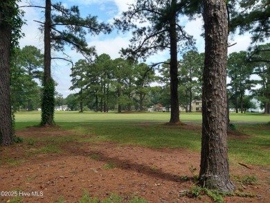 Spacious three bedroom with an additional bonus room on Rock Creek Country Club in North Carolina - for sale on GolfHomes.com, golf home, golf lot