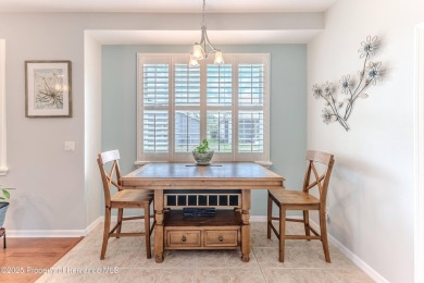 Come Live in the Beautiful Gated Community of Silverthorn, This on Silverthorn Country Club in Florida - for sale on GolfHomes.com, golf home, golf lot