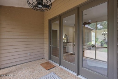 CLICK ON VIRTUAL TOURWelcome to this beautifully updated home on Lake Caroline Golf Club in Mississippi - for sale on GolfHomes.com, golf home, golf lot