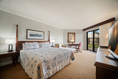 Relax in this peaceful studio in a premier oceanfront resort on Wailua Municipal Golf Course in Hawaii - for sale on GolfHomes.com, golf home, golf lot