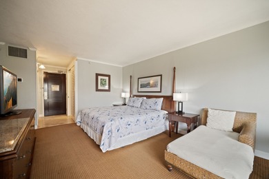 Relax in this peaceful studio in a premier oceanfront resort on Wailua Municipal Golf Course in Hawaii - for sale on GolfHomes.com, golf home, golf lot