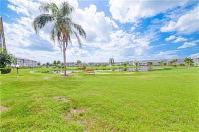 Fantastic condo in Turnberry at Golfview Golf  Racquet Club! Now on  in Florida - for sale on GolfHomes.com, golf home, golf lot