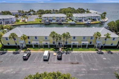 *Live the dream with this incredible 2nd-floor condo that comes on St. Petersburg Country Club in Florida - for sale on GolfHomes.com, golf home, golf lot