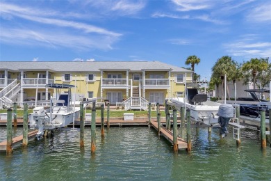 *Live the dream with this incredible 2nd-floor condo that comes on St. Petersburg Country Club in Florida - for sale on GolfHomes.com, golf home, golf lot