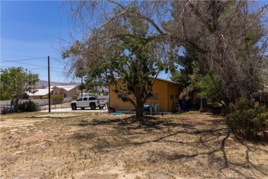 LIVE IN ONE AND RENT THE SECOND UNIT!!   YOU HAVE TO COME TO SEE on Hesperia Golf and Country Club in California - for sale on GolfHomes.com, golf home, golf lot