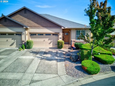 This exquisite single-level home boasts an open floorplan on Oak Hills Golf Club / Umpqua Golf Resort in Oregon - for sale on GolfHomes.com, golf home, golf lot