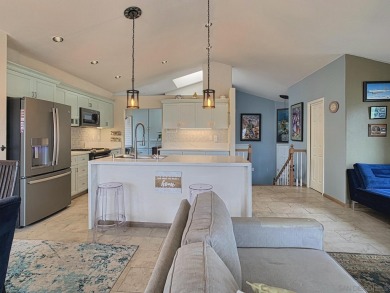 Beautiful 2Br 2.5 bath home across from Singing Hills golf on Sycuan Resort and Golf Courses in California - for sale on GolfHomes.com, golf home, golf lot