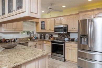 Second home, ready to downsize, or just looking for easy living on Paradise Valley Athletic Club in Arkansas - for sale on GolfHomes.com, golf home, golf lot