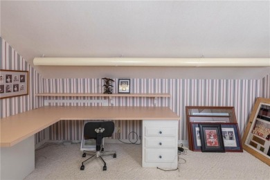 Second home, ready to downsize, or just looking for easy living on Paradise Valley Athletic Club in Arkansas - for sale on GolfHomes.com, golf home, golf lot