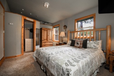Charming In-Town McCall Retreat with Rustic Flair! Step into the on McCall Municipal Golf Course in Idaho - for sale on GolfHomes.com, golf home, golf lot