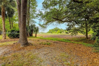 Fully renovated 5BR, 3.5BA+flex room on a .611-acre lot in on Port Royal Golf and Racquet Club in South Carolina - for sale on GolfHomes.com, golf home, golf lot