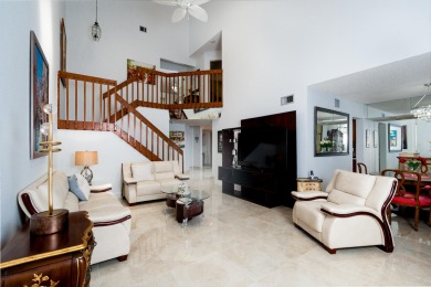 End unit villa in Boca Pointe's La Mirada with soaring ceilings on Boca Pointe Country Club in Florida - for sale on GolfHomes.com, golf home, golf lot