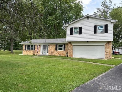 This 3- bedroom, 2- bath, one and half story house is now on the on Phil Harris Golf Course in Indiana - for sale on GolfHomes.com, golf home, golf lot