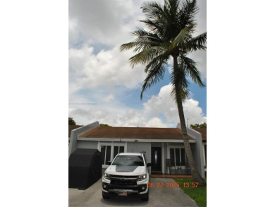 Beautifully remodeled villa in the heart of Kendall. Walking on Miccosukee Golf and Country Club in Florida - for sale on GolfHomes.com, golf home, golf lot