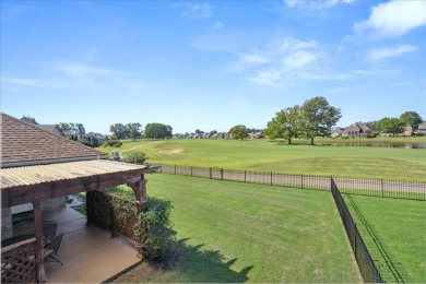 Welcome to your dream oasis overlooking the 8th hole at Fair on Fair Oaks Golf Club in Tennessee - for sale on GolfHomes.com, golf home, golf lot