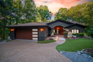 Better than NEW! PRIVATE RETREAT with Vista Views of Golf Course on Cortez Golf Course in Arkansas - for sale on GolfHomes.com, golf home, golf lot