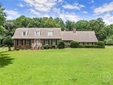 Now available in Hartwell, Ga! This 4 bedroom/3 bathroom brick on Cateechee Golf Club in Georgia - for sale on GolfHomes.com, golf home, golf lot