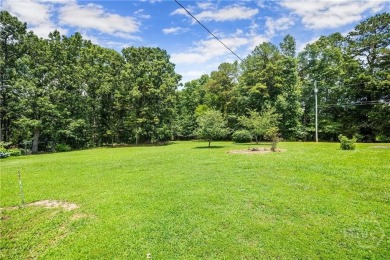 Now available in Hartwell, Ga! 25.681 picturesque acres located on Cateechee Golf Club in Georgia - for sale on GolfHomes.com, golf home, golf lot