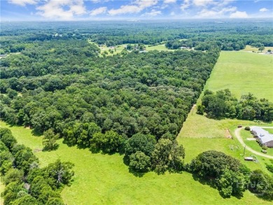 Now available in Hartwell, Ga! 25.681 picturesque acres located on Cateechee Golf Club in Georgia - for sale on GolfHomes.com, golf home, golf lot