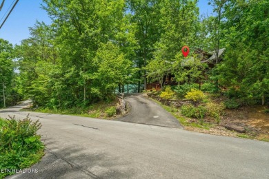 Located on the beautiful Wild Laurel Golf Course in Townsend, TN on Laurel Valley Golf Course in Tennessee - for sale on GolfHomes.com, golf home, golf lot