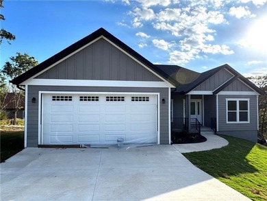 New Construction completed October 2025. Beautiful 3 bedroom 2 on Holiday Island Executive Golf Course in Arkansas - for sale on GolfHomes.com, golf home, golf lot