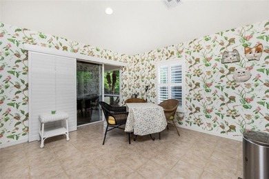 Charming Single Family Home in the Heart of Lake Pembroke

 on Kingsway Country Club in Florida - for sale on GolfHomes.com, golf home, golf lot